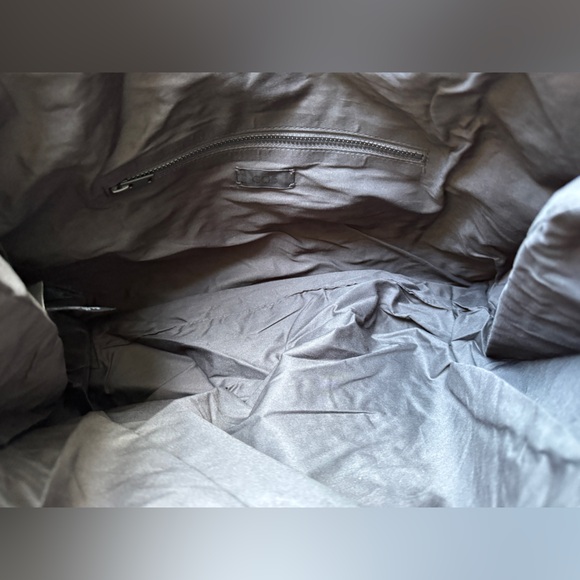 New COS Folded Oversized Crinkled Clutch Bag Burgundy Checked - Picture 8 of 9